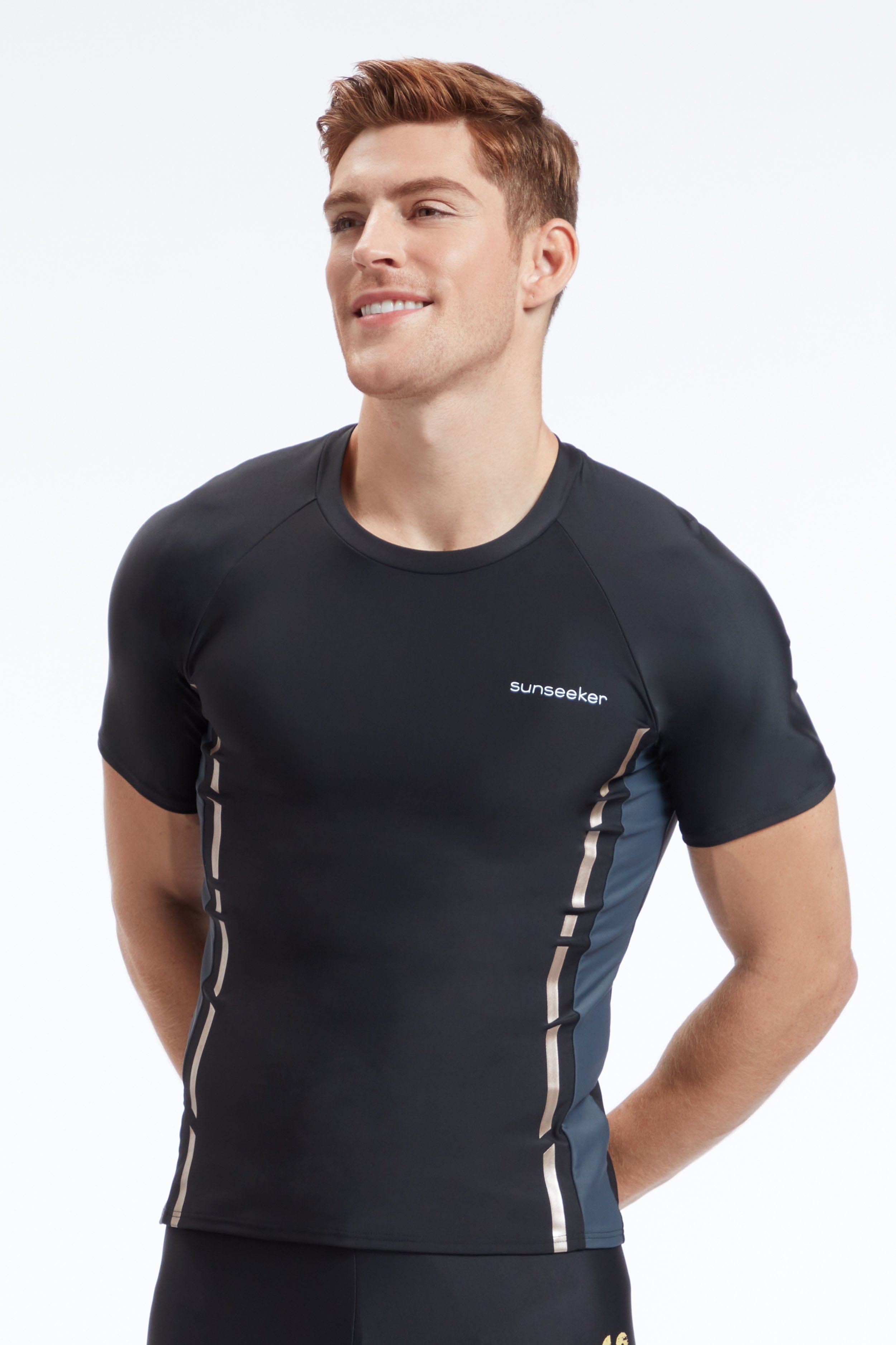 Sunseeker Manner raglan black short sleeves rash guard